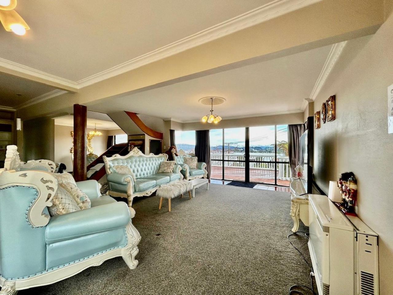 Premium Lake View Home Rotorua Exterior photo